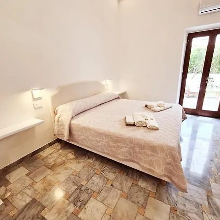 Villa Manini suites Affittacamere La Maddalena (Sassari)