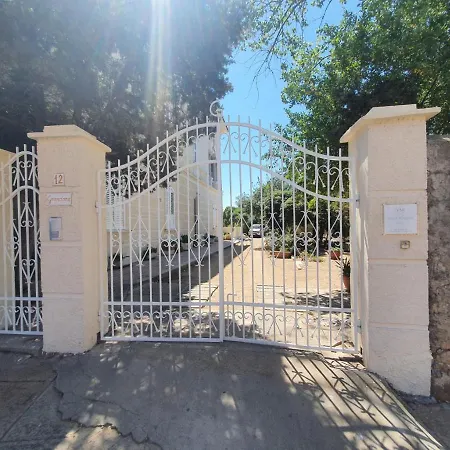 Affittacamere Villa Manini suites La Maddalena (Sassari)